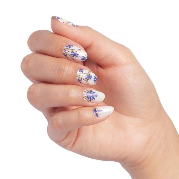 Color Street 100% Real Nail Polish Strips Stay A Tile - Picture 1 of 5